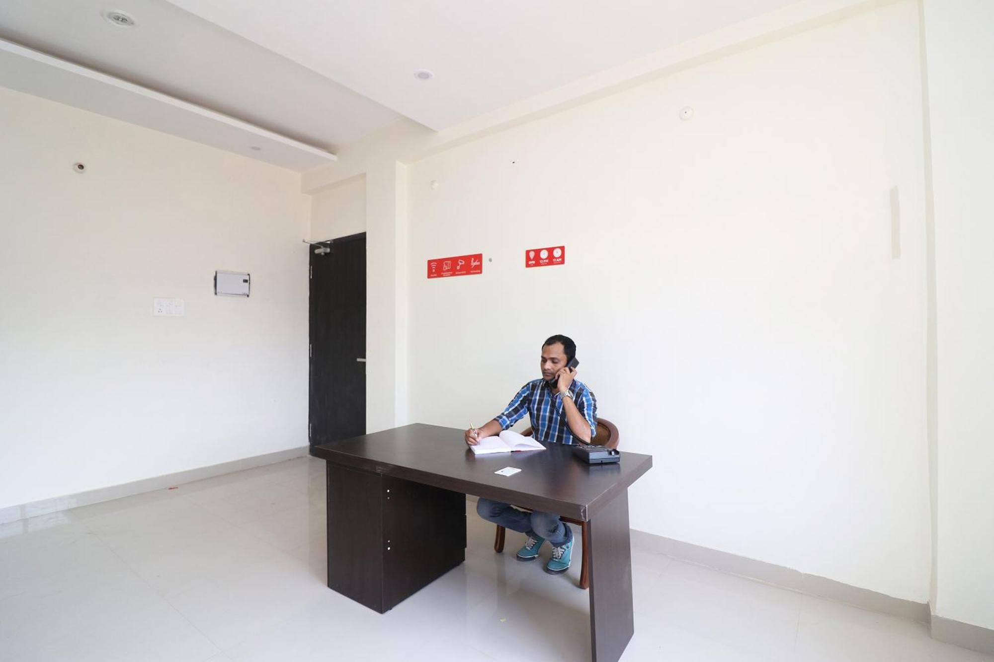 Oyo Flagship 27941 Sangam Darshan Allāhābād Junction Kültér fotó