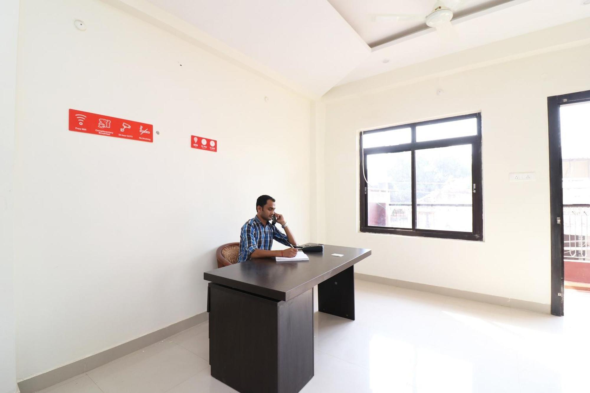 Oyo Flagship 27941 Sangam Darshan Allāhābād Junction Kültér fotó